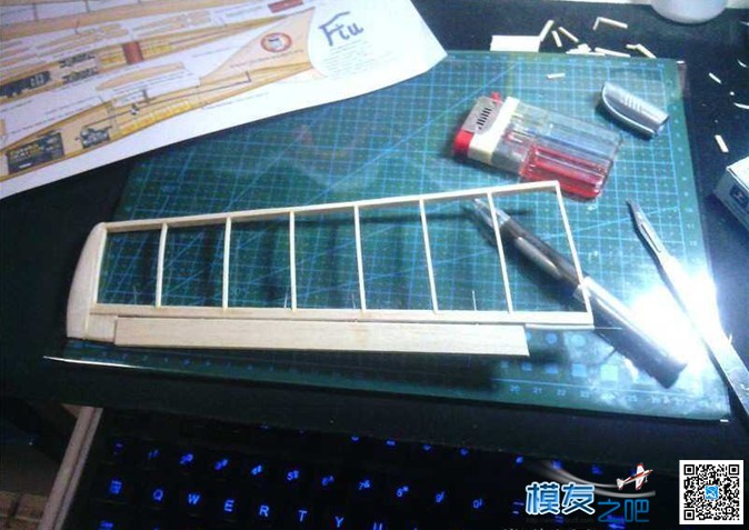【孤雁航模】（转）无动力小鸟机完工---耗时两天。全重23g 电池,舵机 作者:北方的狼 9302 