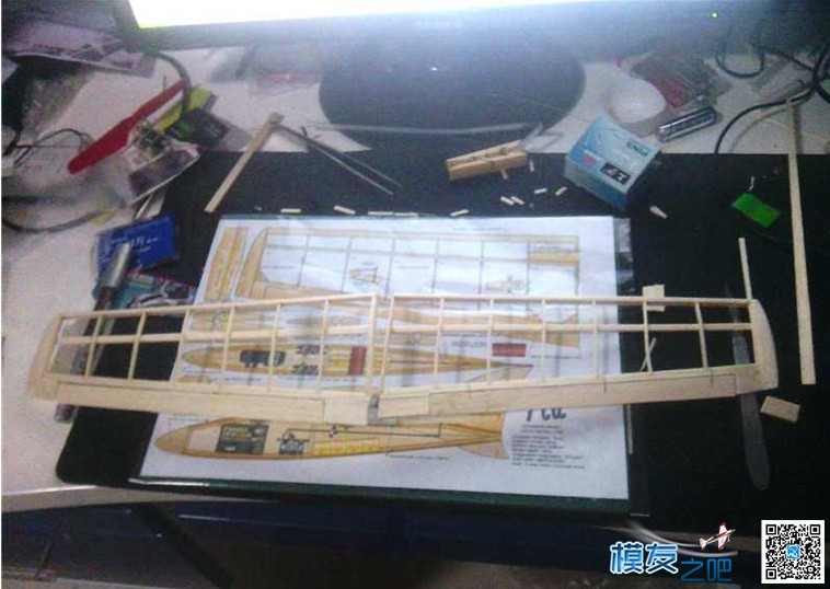 【孤雁航模】（转）无动力小鸟机完工---耗时两天。全重23g 电池,舵机 作者:北方的狼 4241 
