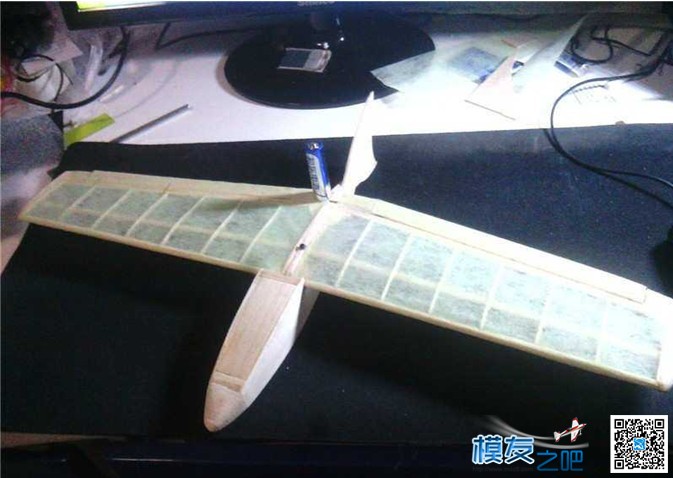 【孤雁航模】（转）无动力小鸟机完工---耗时两天。全重23g 电池,舵机 作者:北方的狼 6683 