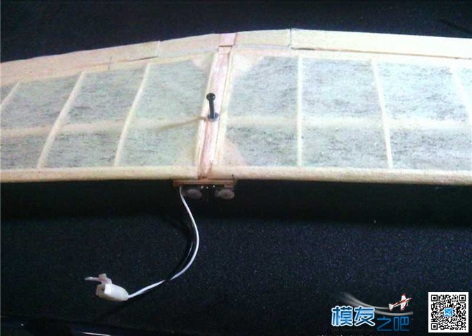 【孤雁航模】（转）无动力小鸟机完工---耗时两天。全重23g 电池,舵机 作者:北方的狼 1523 