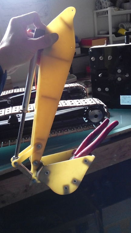 福安航模-全手工丝杆动力挖掘机（更新最新挖土测试） 舵机 作者:xiaoyer 4880 