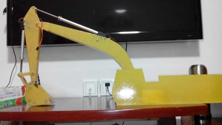 福安航模-全手工丝杆动力挖掘机（更新最新挖土测试） 舵机 作者:xiaoyer 5069 