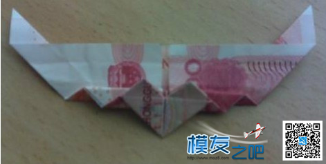 飞天狼=人民币？有点像飞天狼的论坛头像 他确乎有点像 作者:24k纯帅 1985 
