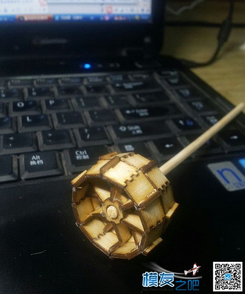 刚画好的玉兔号月球车模型 车模 作者:马头 6902 
