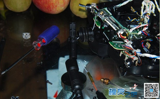 【moz8-2014】DSMJ版的DSX7完美无损改飞梦2.4G双模式成功！转 电池,天线,模拟器,monzo,moz8 作者:精灵 220 