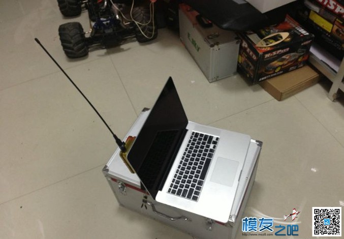 [转沸腾之舞]伞降+地面站电台控制妈妈说标题长才会有人看 飞控,地面站,降落伞,电台控,会不会 作者:北方的狼 3448 