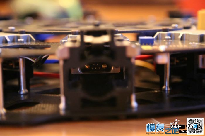 大师 HTEC 快拆大八旋翼全新设计 用户反馈 编辑大师,用户反馈,大师,旋翼,全新 作者:飞天狼 6927 