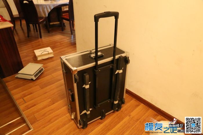 大师 HTEC 快拆大八旋翼全新设计 用户反馈 编辑大师,用户反馈,大师,旋翼,全新 作者:飞天狼 8486 