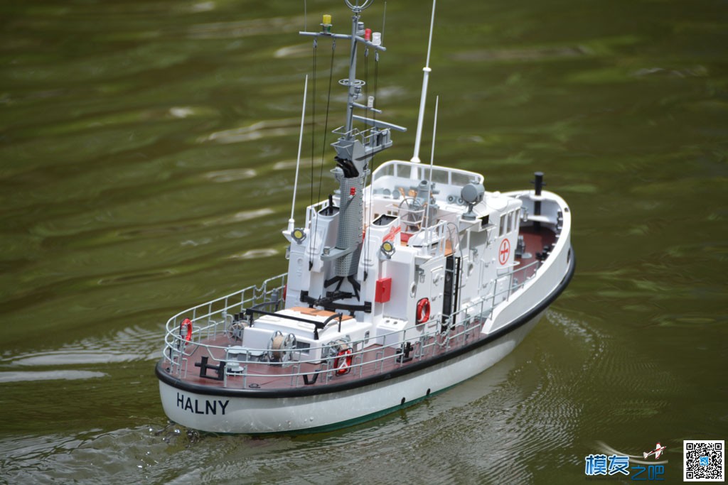 波兰救援船哈利号试航 哈利和赫敏,波兰在哪里,波兰华沙,哈里梅根 作者:海峰模型 7469 