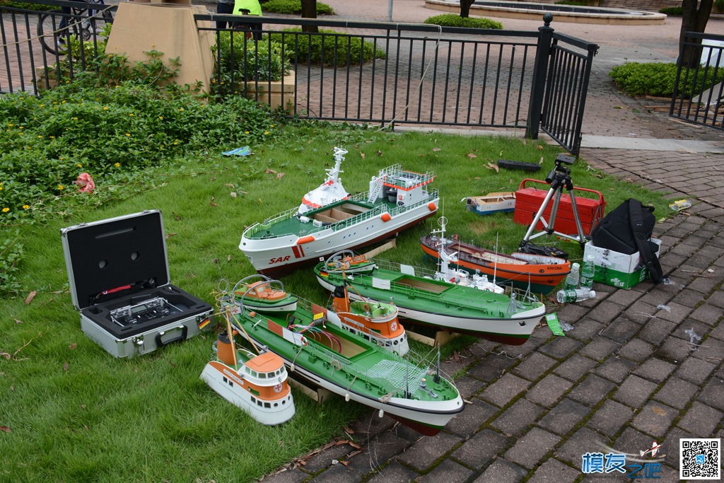 德国海上搜救系列子母船船会海量图片！ 船模,德国船公司,德国造船业 作者:海峰模型 9909 