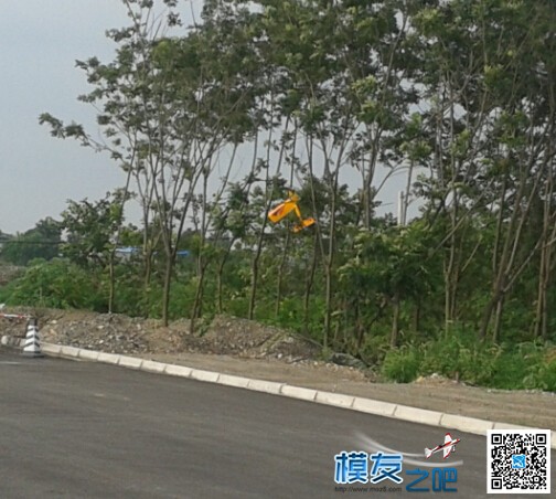 小伙伴的 飞机上树了  炸了 模型,炸飞机怎么玩 作者:4029813 6218 