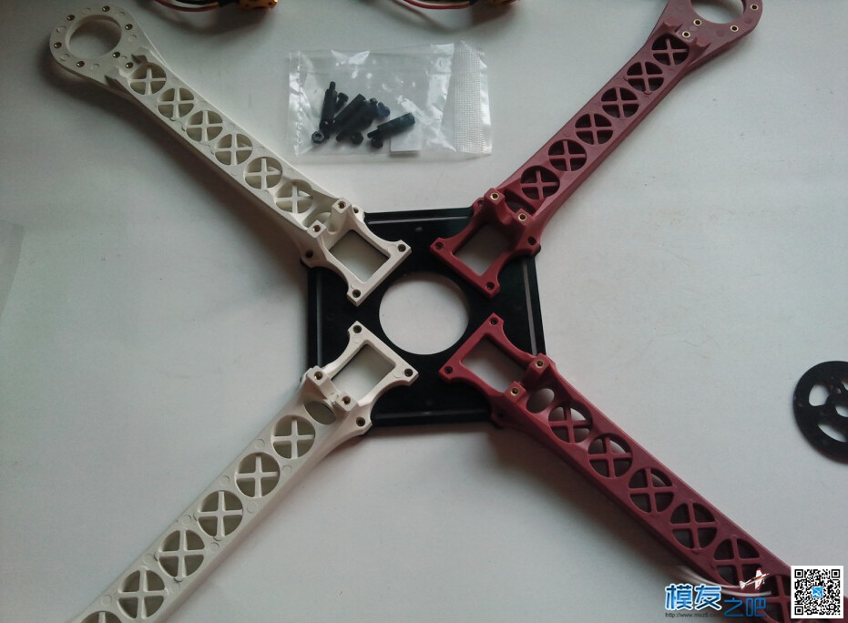 【moz8飞控】四轴飞行器的制作与试飞 飞控,电调,电机,四轴,机架 作者:火影 1233 