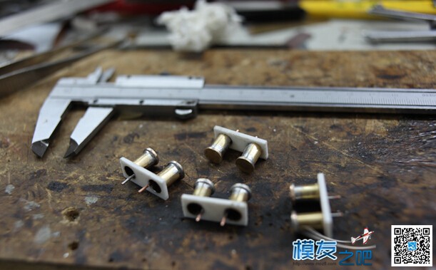 河南郑州模友【偶尔飞一次】制作的毒蜘蛛3型导弹艇制作... 河南郑州,漂洋过海,知心朋友,俄罗斯,的同意 作者:漂洋过海 483 