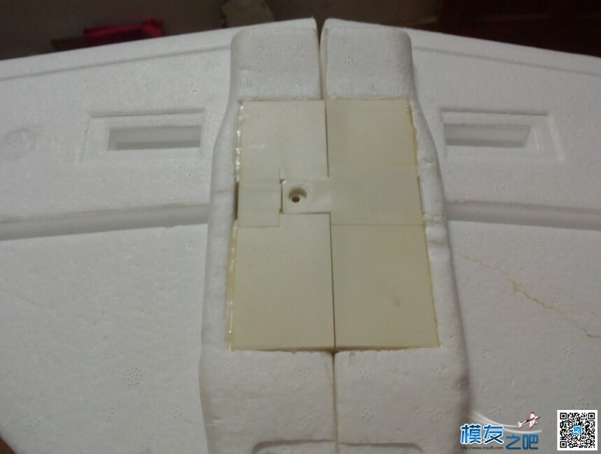 迟到的全球鹰…… 全球鹰 作者:广西星尘 982 