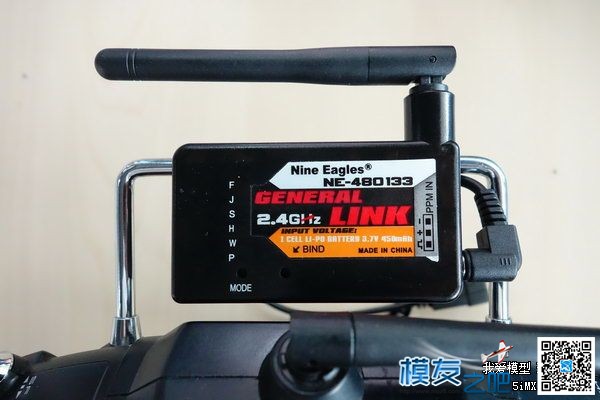 多种2.4GHz遥控信号频谱实测图解（转） 直升机,电池,天线,遥控器,FUTABA 作者:飞龙 7777 