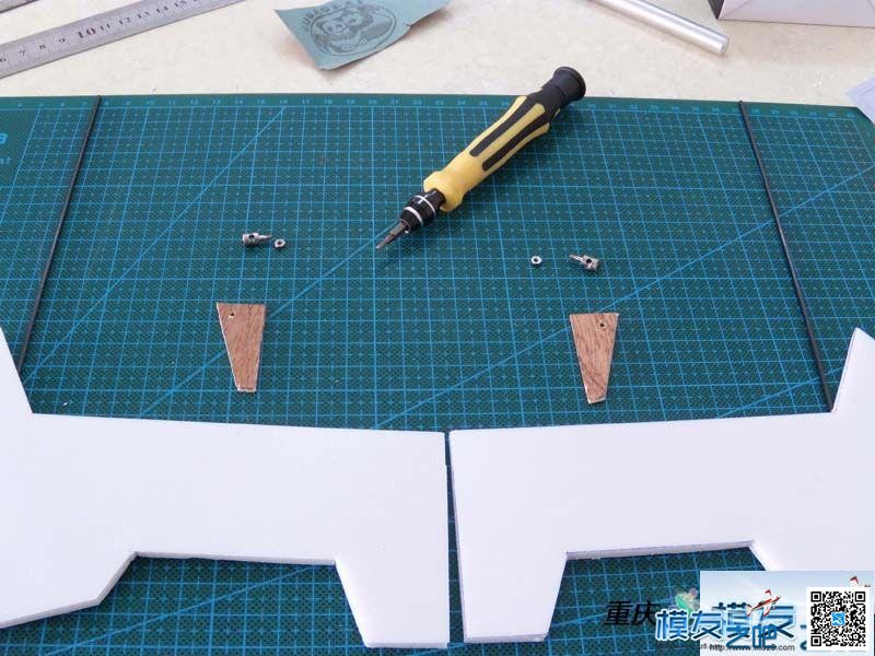KT板神机】可变翼F-14 两套制作教程 高清图片 续集3 教程 舵机,电机,遥控器,图纸,翼F哪里的车 作者:凯莱 9342 