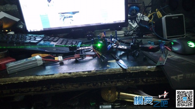 4轴飞行器装激光武器 中 富斯 作者:979689959 9169 