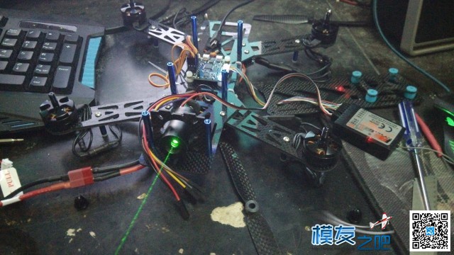 4轴飞行器装激光武器 中 富斯 作者:979689959 3054 