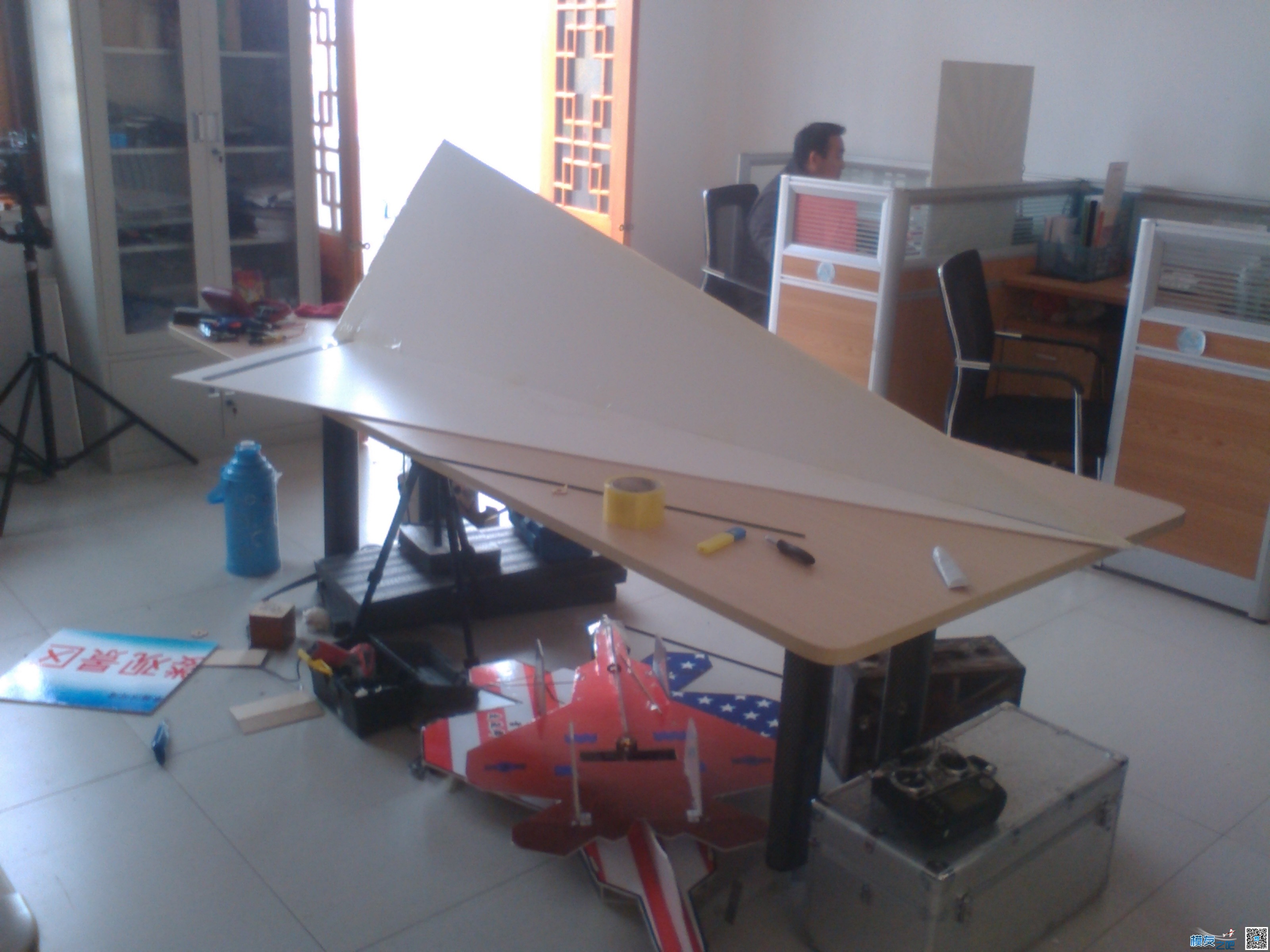 2.4米 纸飞机试飞成功 纸飞机,米纸,飞机,试飞,成功 作者:莒县模型吧 2460 