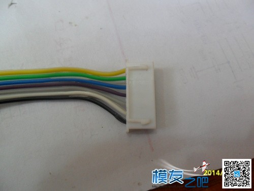 用51单片机制作低成本 1000米 8通道遥控带中文显示 车模,船模,天线,电调,模拟器 作者:3G通讯 7132 