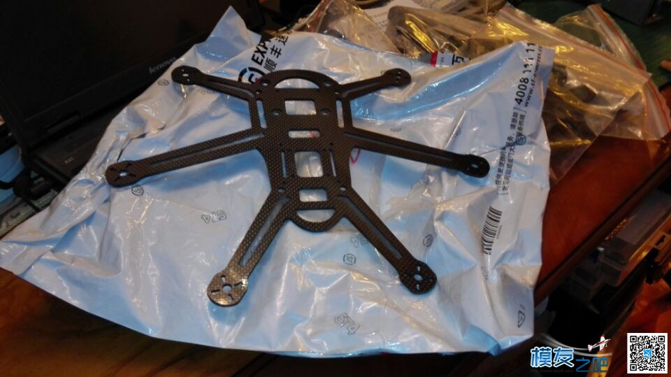 迷你六轴--山寨TBS gemini  相似度 5颗星 多图慎入 电调,电机,3D打印,接收机,固件 作者:GE-FPV 9991 