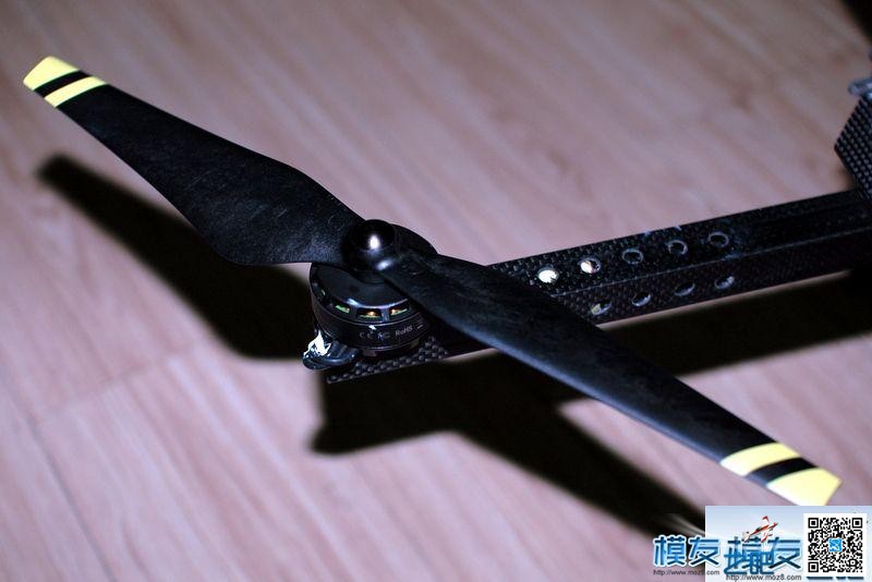 【moz8-2014】极致简约的4轴，碳纤方管，大疆E600动力（转） 电池,云台,电调,dji,大疆 作者:凯莱 4748 