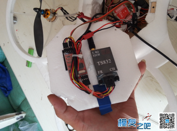 测试装机天捷力莲花水陆两用四轴 模型,固定翼,直升机,电池,舵机 作者:陕西梦想 2157 