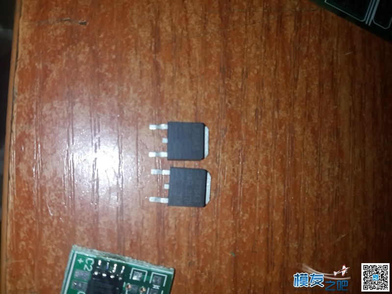 自制堪称最小的迷你有刷电调 可做灯带开关(已更新固... 电调,固件,灯带最小尺寸 作者:3G通讯 3789 