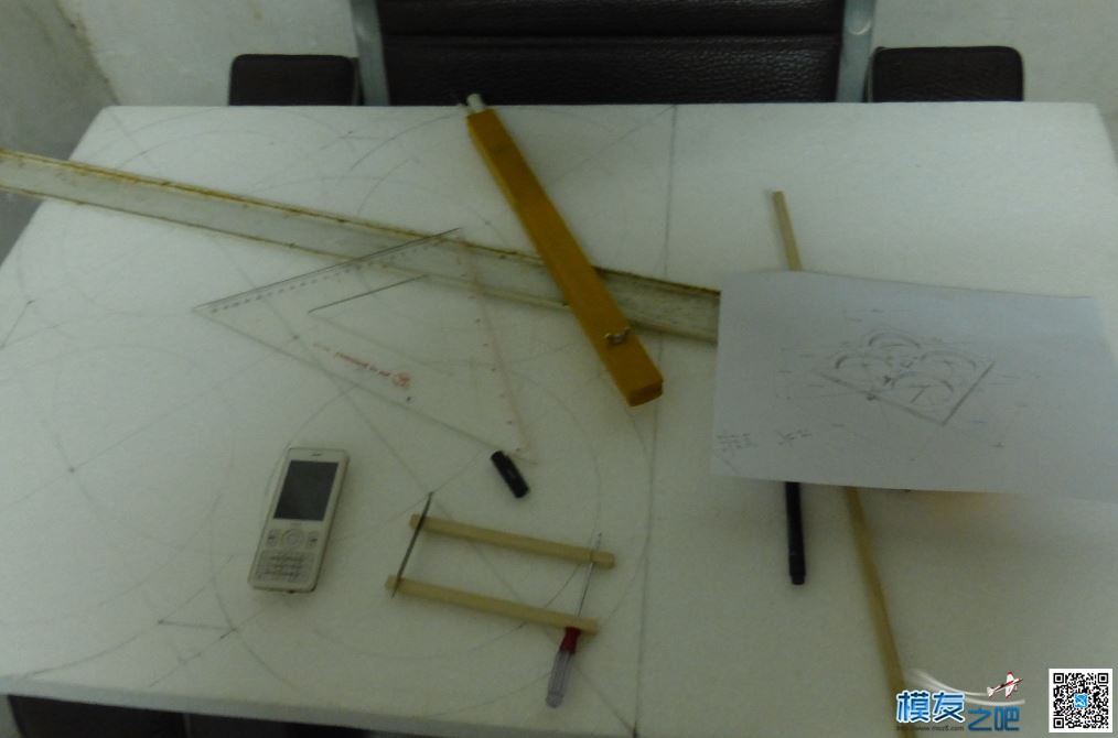 学习5i网魔友自制泡沫机架，可惜飞控却不通电 飞控,图纸,FUTABA,机架,sketchup 作者:lee 6117 