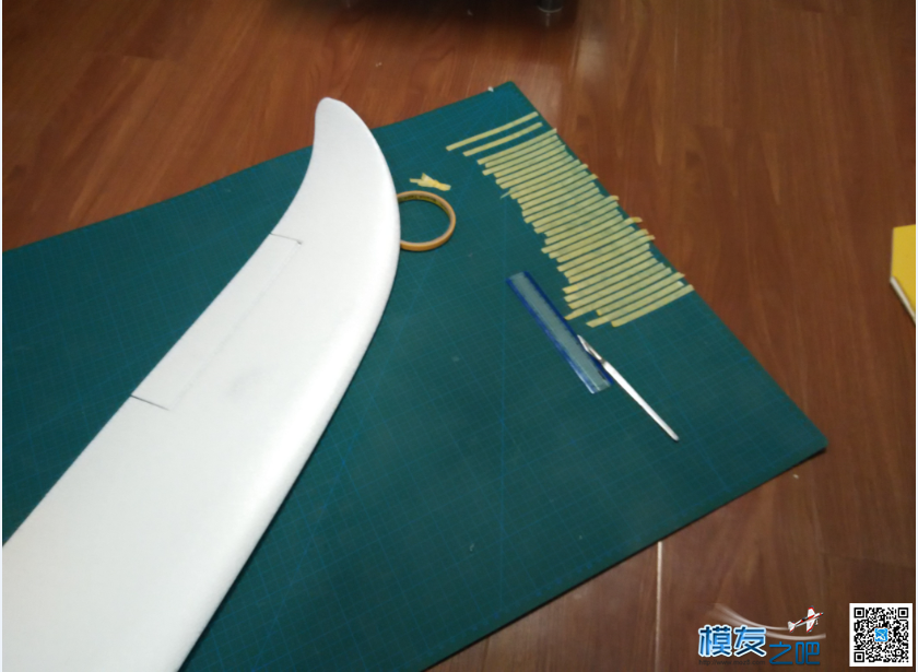 随手给冲浪者上点颜色，史上最骚包的冲浪者。。。。。 天捷力冲浪者,冲浪者推力线 作者:无敌小菜鸟 4517 