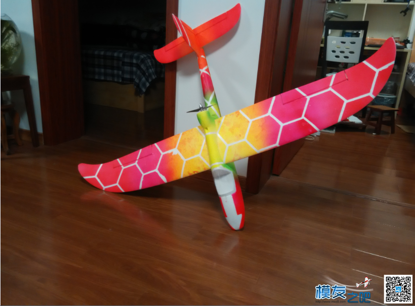 随手给冲浪者上点颜色，史上最骚包的冲浪者。。。。。 天捷力冲浪者,冲浪者推力线 作者:无敌小菜鸟 4282 