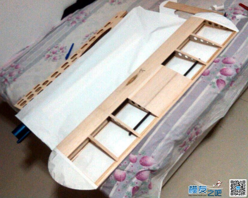 新机蒙皮 另一面,进入,收紧,熨烫,边缘 作者:zhen_sr 1711 