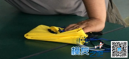 【moz8-2014】发个降落伞折叠教程 降落伞,折降落伞视频 作者:精灵 2356 