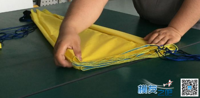 【moz8-2014】发个降落伞折叠教程 降落伞,折降落伞视频 作者:精灵 5928 