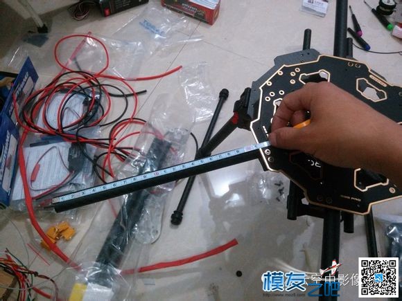 航拍多旋翼安装细节 多旋翼,航拍 作者:凌云海 1766 