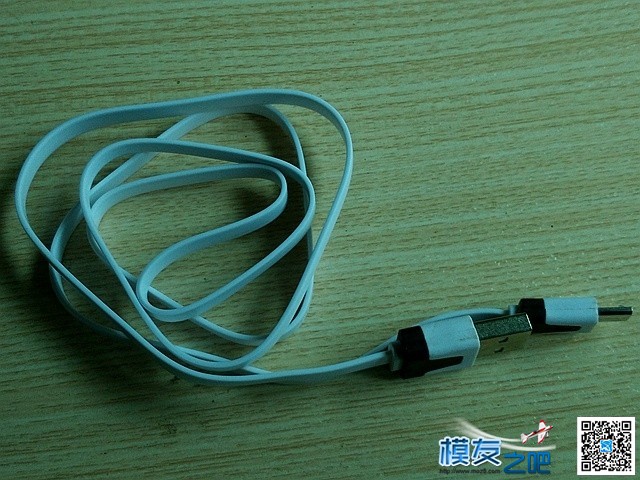 【产品评测】极翼P2飞控开苞印象 包装盒,说明书,飞行器,铝合金,外包装 作者:二狼神 8226 