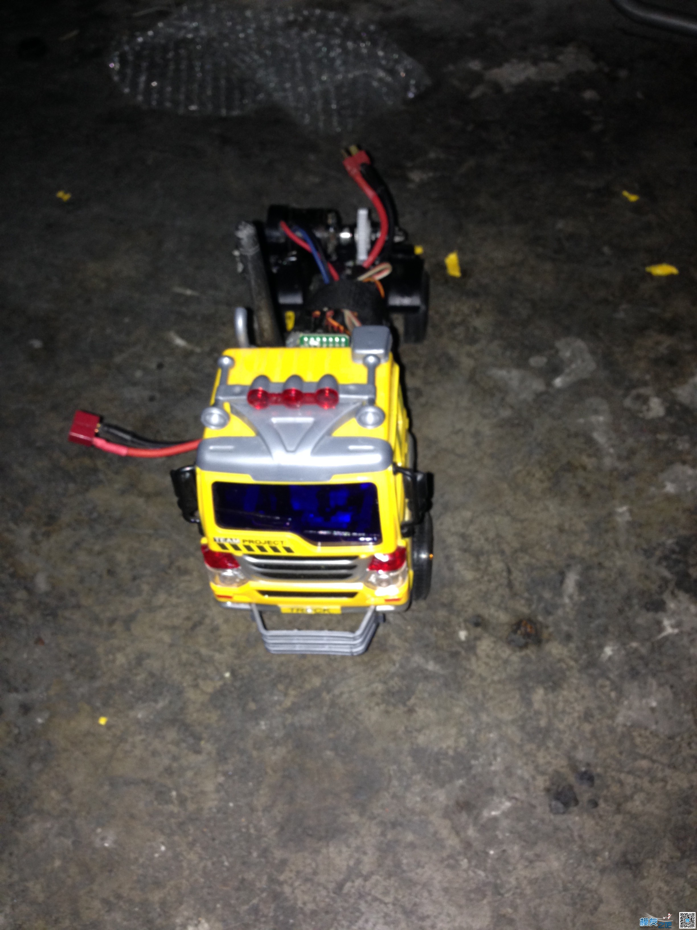 惯性玩具 diy成无刷车模 车模,玩具 作者:特朗普他爹 7102 