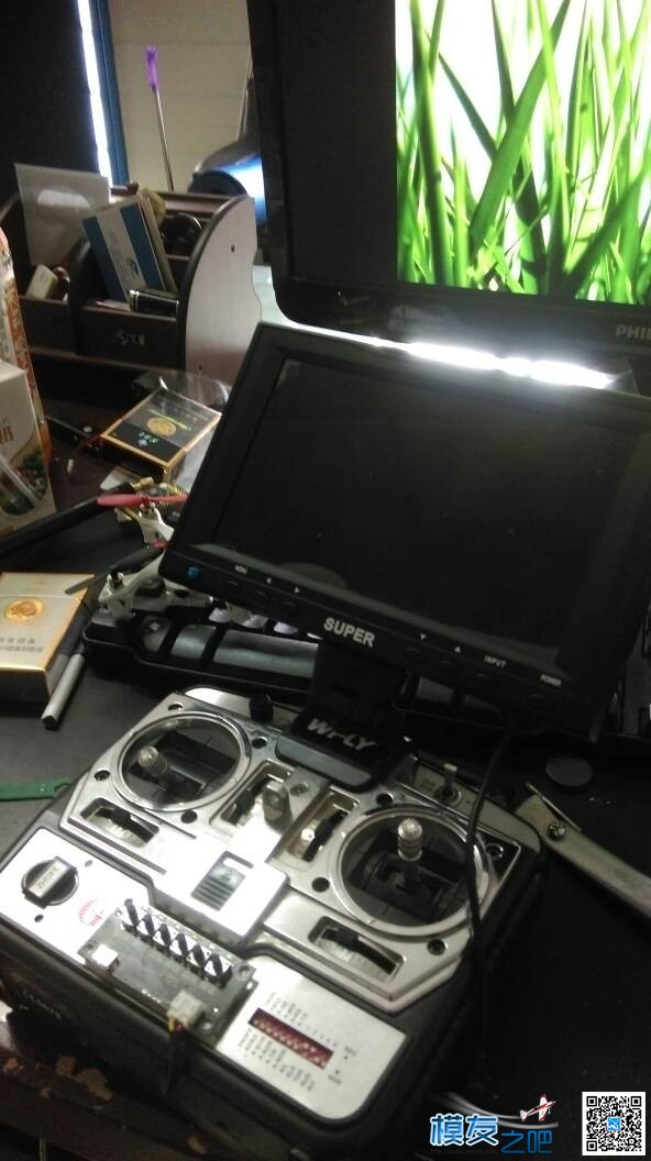 10元制作遥控器Fpv支架!!!! 遥控器,FPV,天地飞,航拍 作者:wind1007 315 