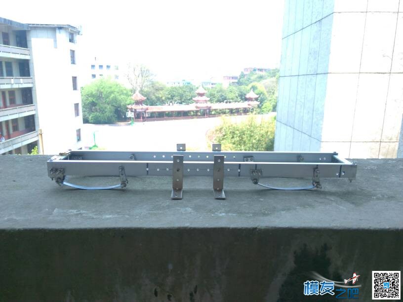 【我爱DIY】卡车灯组，东风4*2军用卡车制作 DIY 作者:小志模型 4841 