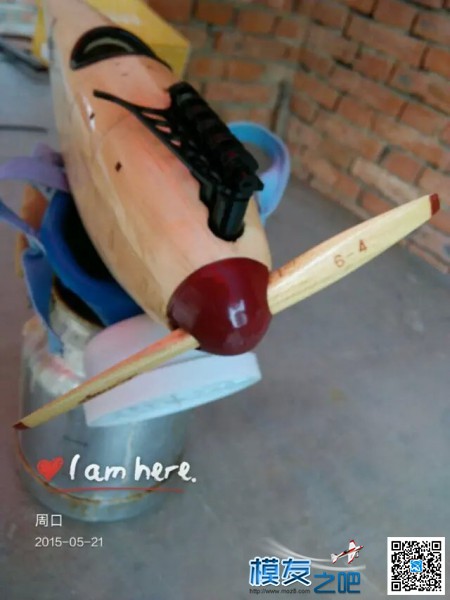 小苍蝇捣乱，抓住它非得踢它两脚。。。。。 苍蝇 作者:流年 4798 