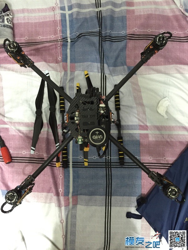 首飞秒炸，起飞自旋是什么原因 飞控,电机,PIX 作者:飞飞去 9649 