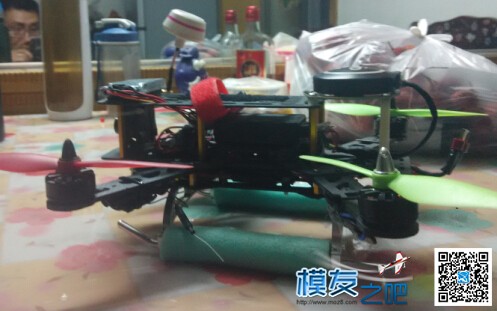 INSU 2200  30C 小四轴一个不错的动力选择 电池,图传,飞控,电调,电机 作者:龙腾四海1113 9986 