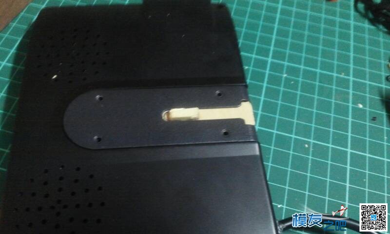 【我爱DIY】0成本简易显示一体屏制作 带折叠遮光罩 电池,DIY 作者:浅、微浪 7458 