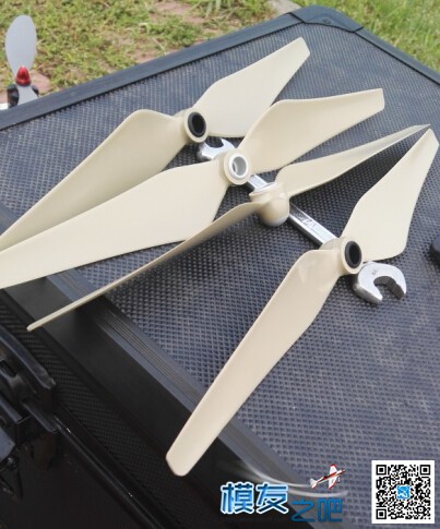 纠结好久的帖子，关于CBQ9寸自锁桨 电池,图传,电调,电机,银燕 作者:龙腾四海1113 7363 