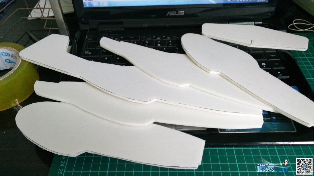 红色机尾涂装P51野马。。。。。。上视频 DIY,福特野马涂装 作者:xdgz-zhang 6715 