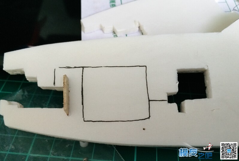 红色机尾涂装P51野马。。。。。。上视频 DIY,福特野马涂装 作者:xdgz-zhang 6894 