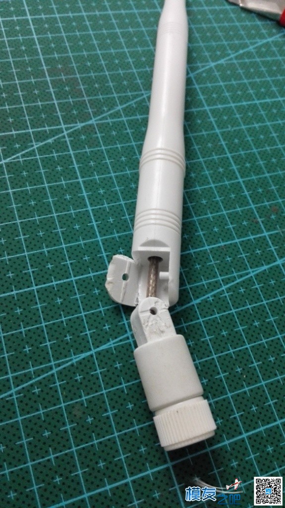 华坑D10天线拆解 天线,gps天线拆解 作者:kingdog 670 