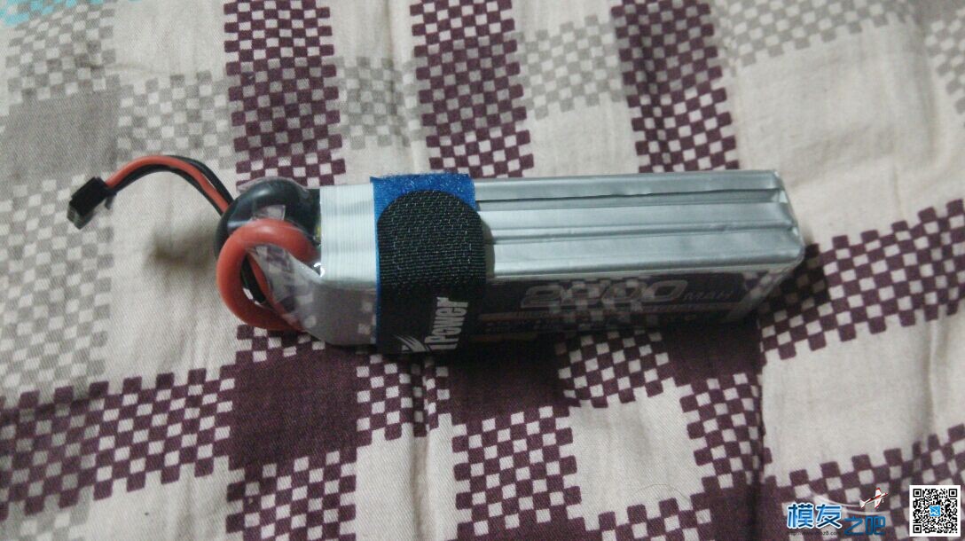 狼哥赠送测试jipower 3s 2200电池已收到 电池,3s电池电压,魅蓝3s电池,3s锂电池 作者:China_One 226 