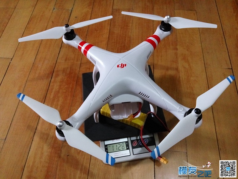 图文并茂 P2精灵详细组装 [老晋闲贴] 电池,飞控,电调,dji,航拍 作者:老晋 5541 