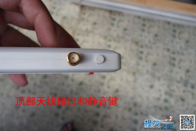 鹰眼小飞手初测结果非常满意 遥控器,螺丝刀,遮光罩,最大的,而且 作者:找碴 226 